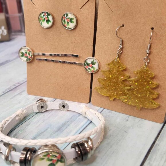 Christmas Jewelry Bundle - Picture 4 of 8